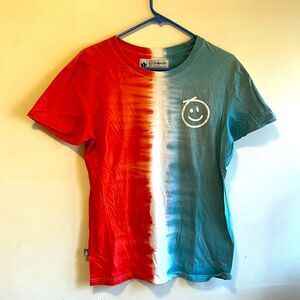 EUC WOMENS LARGE DUTCH BROS SHIRT